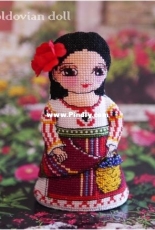 Cross stitched dolls - Moldavian doll Aurika