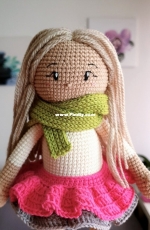 Sharknitto - Gabriela Cuencas - Helena - Spanish