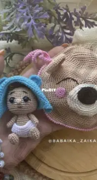 Cute Dream Toys Design - Babaika zaika - Alexandra Razinkova - Baby in Wallet - Bebê na Carteira - Portuguese - Translated