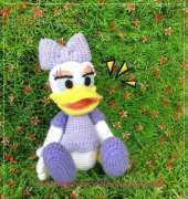 Chonticha - Daisy Duck 8.5 inches