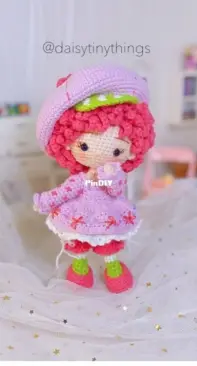 Daisy Tiny Things - Daisy - Hạnh Mèo - Raspberry Tart Chibi Doll