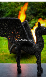 Crafty Intentions - Megan Lapp - Night Mare - Yegua de la Noche - Spanish