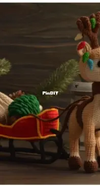 Vasilyeva toys - Anna Vasilyeva - Christmas Reindeer in a Sleigh