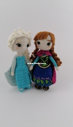 Anna and Elsa 