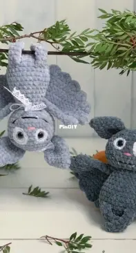 Dan Art Estonia - Olga Piliponis - Crochet Bat