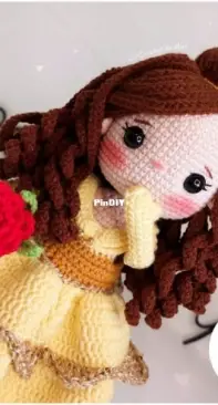 Ravelry: Taylor Swift Amigurumi pattern by Lissa Leiva