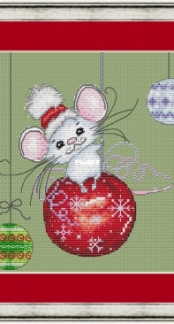 Mouse On The Ball by Lena Averina