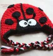 Repeat Crafter Me - Sarah Zimmerman - Crochet Ladybug Hat- Free