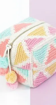 Creativa Atelier - Marta Porcel - Crochet Toiletry Bag Tapestry CUBE - Free