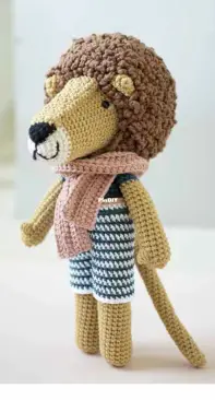Pica Pau - Yanina Schenkel - Sebastion Lion - Russian - Translated