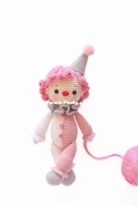 Nina Hookcreations - Aikaterini Nikolaidou - Pinky the little clown