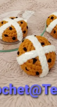 Crochet at Teris - Teri Hamilton - Hot Cross Bun Keychains - Free