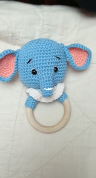 Rattle elephant