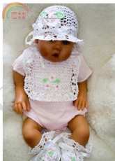 Cheryls Crochet - CC54 Floral elegance baby set