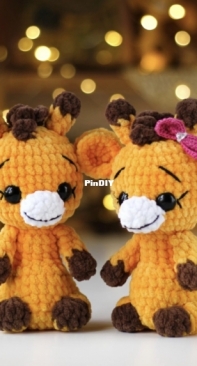 Magnolia Toys - Mariya Shturnikova - Мария Штурникова - Little Giraffe Phil - Жирафик Филя - Russian
