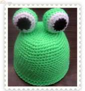 Sandra  - frog hat