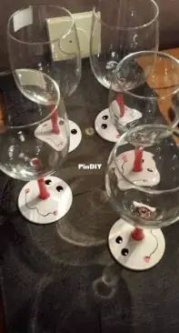 snowmen wine glasses