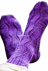 USH - Sock Solids June 2011 Mystery Sock by Yarnissima