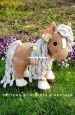 Violets and Heather - Heather Kumpf - Summer Horse