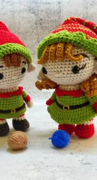 Crochet Garage- Christmas Elves (Boy and girl)- English