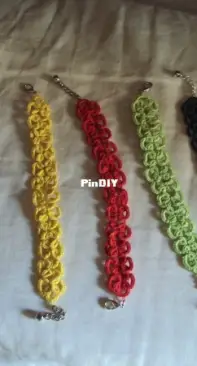 Tatting needle bracelet