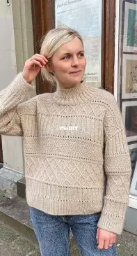 Ingrid sweater by Mette-Wendelboe Okkels - PetiteKnit