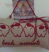 Rovaris welcome cushion with sheeps