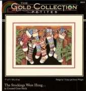 Dimensions - The Gold Collection Petites 8800 The Stockings Were Hung XSD