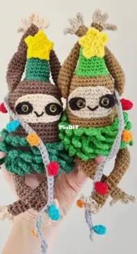 Crafty Gumnut - Kyla - Merry Slothmas – Christmas Tree Sloth