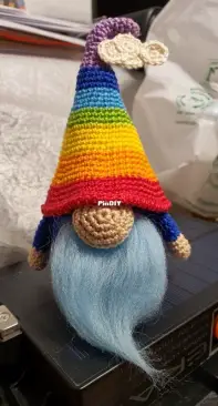 Pampino rainbow gnome2