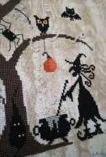O Halloween tree - Barbara Ana Designs
