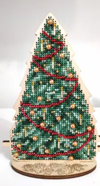 "Christmas Tree" by FruselOk