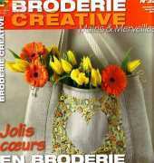 Mains & Merveilles Broderie Creative No.32 Jolis Coeurs 04-05.2010
