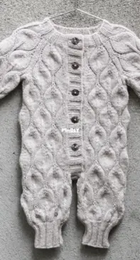 Waffle Sweater pattern by Pernille Larsen