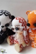 Iriss - Irina Chudova - Jacquard- Bunny Panda and Fox - Translated