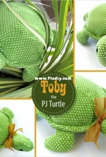 Sew4Home - Toby the Turtle with a Hidden PJ Pocket - Free