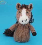 Knitted Amigurumi Horse by Jelly Bum (Raynor Gellatly)