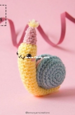 Lemon yarn creations - Birthday Macaron Snail- Free