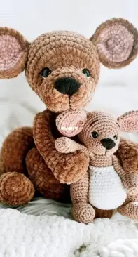 Helibelle Design - Helena Möller - Kangaroo Kira and Kian - German