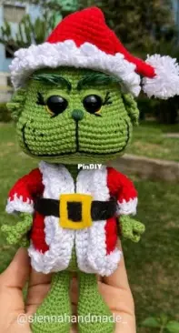 Sienna Handmade - Lilian Sandoval - Grinch - Spanish
