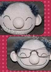 Zhaya Designs -Crochet eyeglasses holder- German - Free