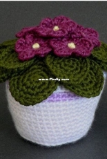 Crochet African Violets by Planet June ( June Gilbank)