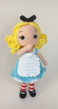Crochet Ece - Nergiz Yetgin - Alice doll