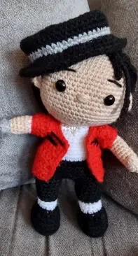 Ginansilyo Ni Marya Michael Jackson doll completed