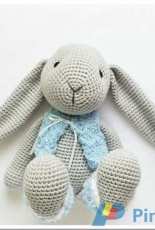 Amalou Designs - Marielle Maag - Little Paula - Spanish - Translated