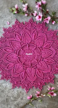 Vitagul - Viktoria Gul - Виктория Гуль - Bloom Doily - Салфетка Bloom - Russian