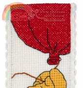 Designer Stitches E20 - Pooh's Balloon Bookmark