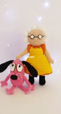 Crocheteira Nerd - Mariane Rodrigues Cortes - Muriel and Courage - Muriel e Coragem Coleção com gostinho de infância- Portuguese
