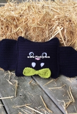 Once Upon A Hook Crochet - Victoria Stewart -Little Bat Creepy Cuddler