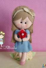Fabia Couto - Boneca Maria Feltrinho / Felt Doll Maria - Portuguese